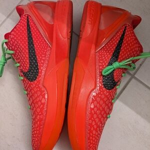 Kobe 6 reverse grinch